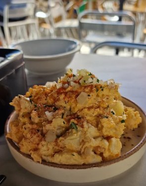 Ensaladilla rusa de la casa